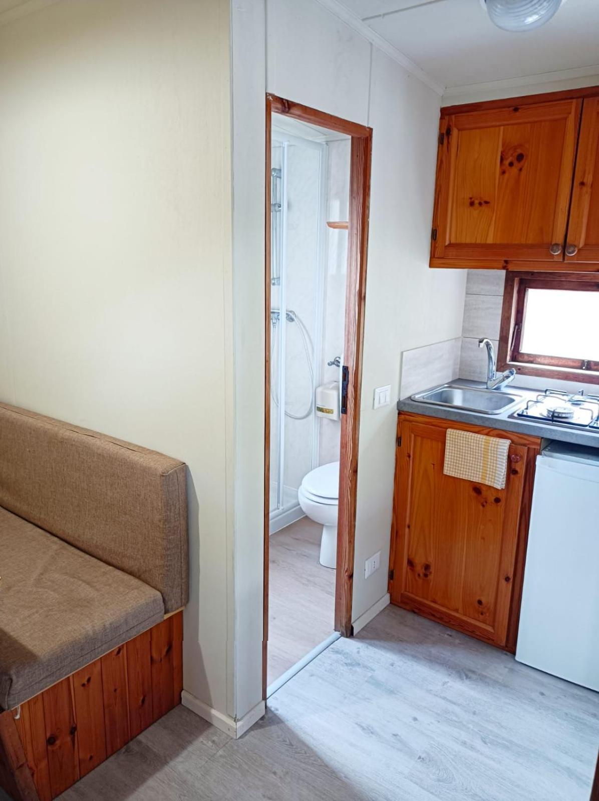 Il Frantoio Camping San Bartolomeo Al Mare Exterior photo